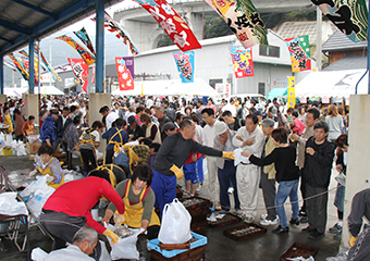 11月　室乃津祭り